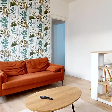 F2- Rue Suffren Appartement *